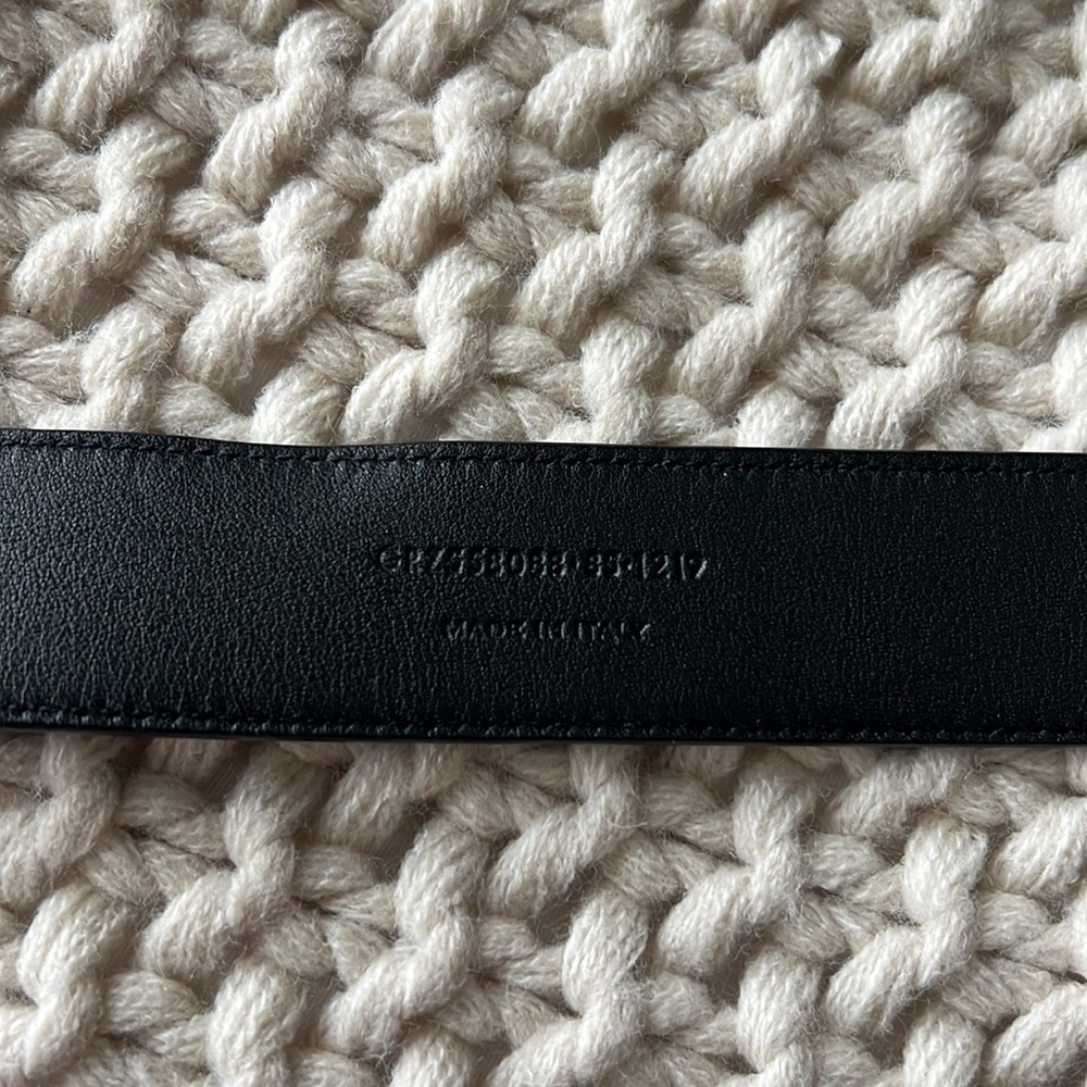 YSL Gold Belt - Picture 6 of 8